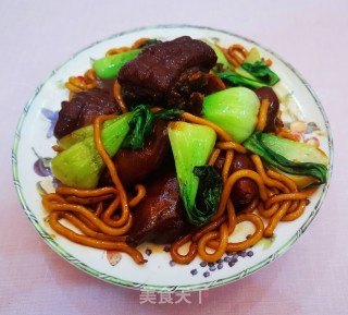 软烂的猪手炖粉条的做法