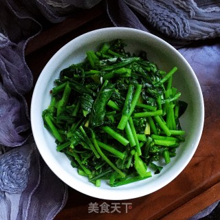 蒜香菜子苔的做法