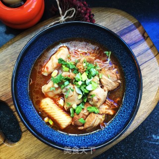 红烧鸡块米线的做法