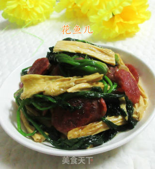 香肠腐竹菠菜的做法