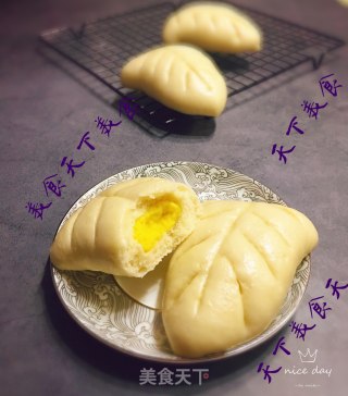 叶形奶黄包的做法