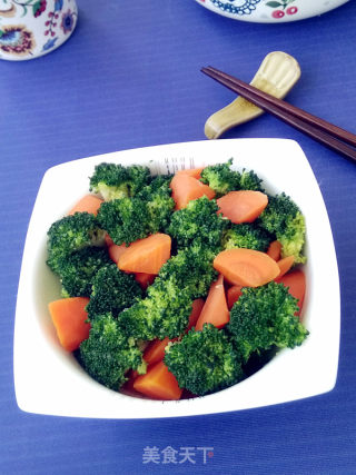 清炒胡萝卜西兰花的做法