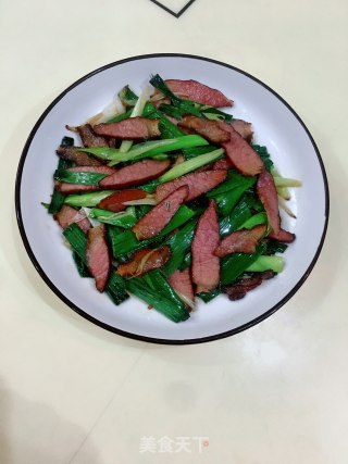 蒜苗炒二刀腊肉的做法