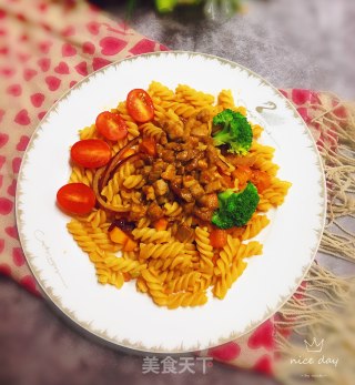 蚝油肉粒螺丝意面