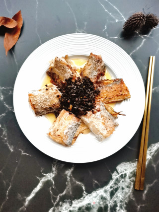 葱油带鱼的做法