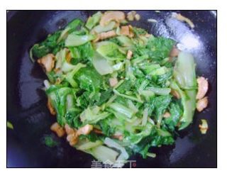 肉炒小白菜的做法步骤：7