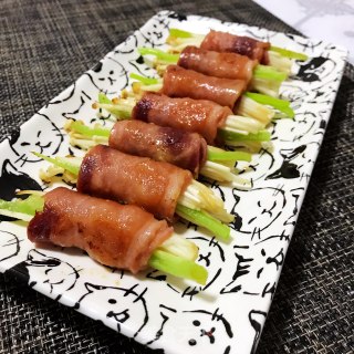 金针菇培根卷的做法