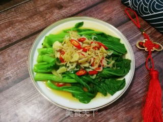 虾皮蒜蓉浇菜芯的做法