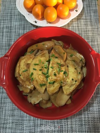 蛋饺烧杏鲍菇的做法