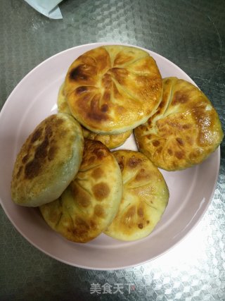 韭菜肉馅饼的做法