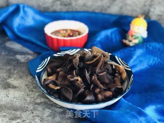 蘸水木耳的做法