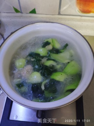 青菜肉丸汤的做法