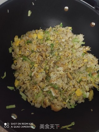 白菜条腐泡炒饭的做法
