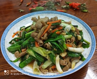 青蒜炒鸭肠的做法