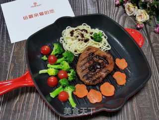 #Harthsun珐琅铸铁牛排煎锅试用#香煎牛排的做法