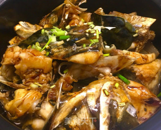 砂锅鱼头的做法