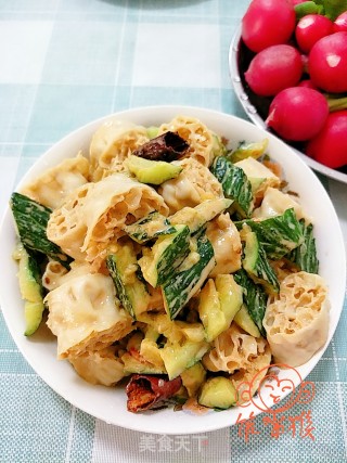 麻酱黄瓜拌面藕的做法