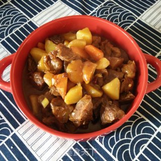 牛肉炖土豆胡萝卜的做法