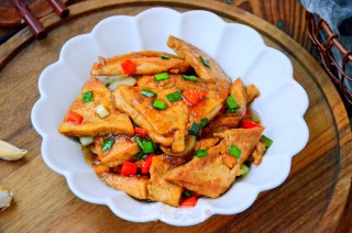蚝油焖豆腐的做法