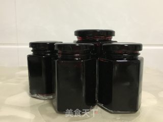 蓝靛果果酱的做法