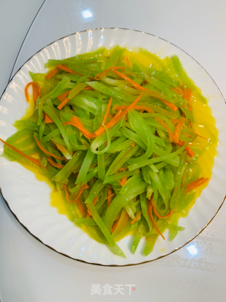 清炒莴笋苔的做法