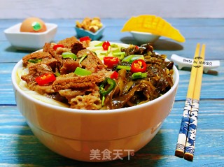 老坛酸菜牛肉面的做法