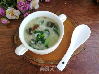 青菜皮蛋粥的做法