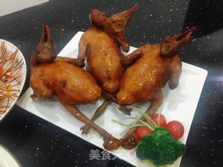 脆皮乳鸽（传统）的做法