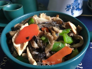 鸡肉炒平菇的做法
