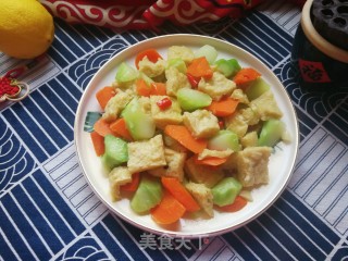 胡萝卜西兰花梗儿炒面筋的做法