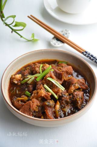 酸菜炖牛肉的做法