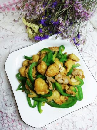 豆腐泡炒青椒的做法
