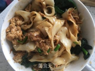 鸡蛋炸酱面的做法