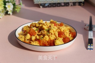 西红柿炒鸡蛋的做法