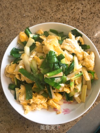 韭菜炒鸡蛋的做法