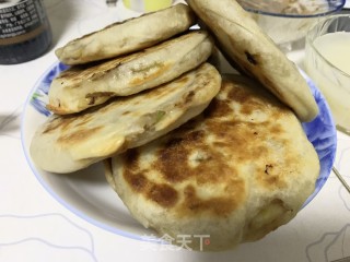 猪肉大葱馅饼的做法