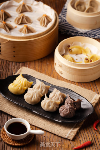 杂粮饺子宴会的做法