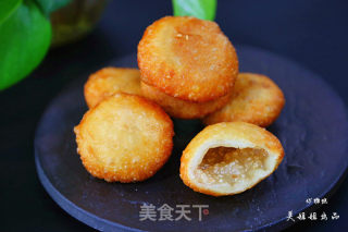 炸糖糕------表皮酥脆里面流糖汁儿的做法