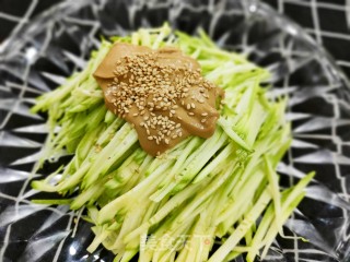 凉拌西葫芦丝的做法