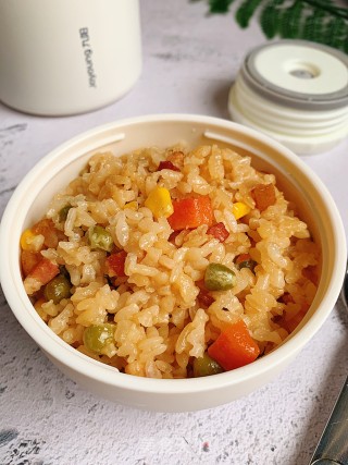 腊肉蔬菜焖饭的做法