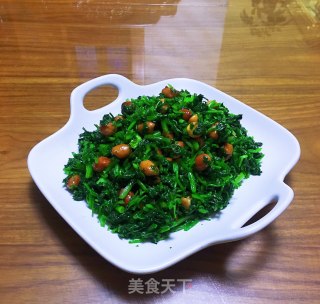 香菜拌花生米的做法