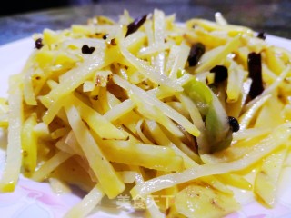 酸辣土豆丝的做法