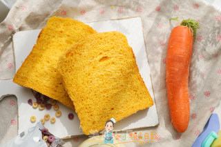 9个月以上辅食胡萝卜肉松吐司的做法