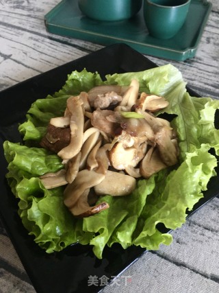 肉片姬松茸的做法