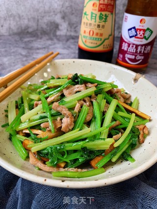芹菜肉丝炒香干的做法