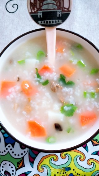 香菇胡萝卜瘦肉粥的做法