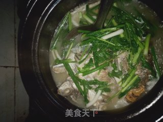 金鼓鱼汤的做法