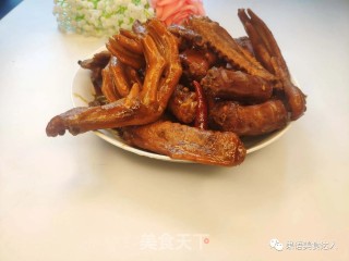 美味卤鸭脚、鸭翅、鸭脖的做法