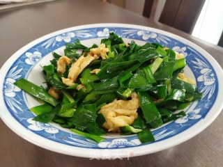 韭菜炒鸡蛋——春日美味的做法