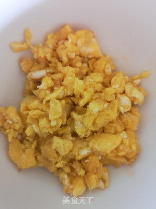 简易早餐–炒鸡蛋的做法